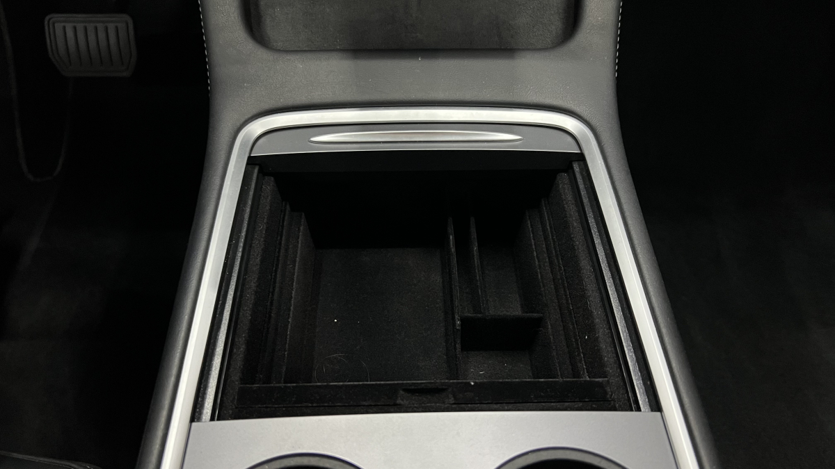 Tesla Model Y — 23