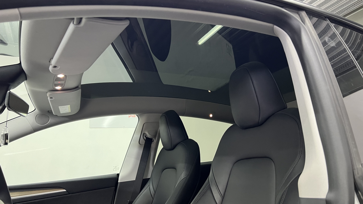 Tesla Model Y — 25