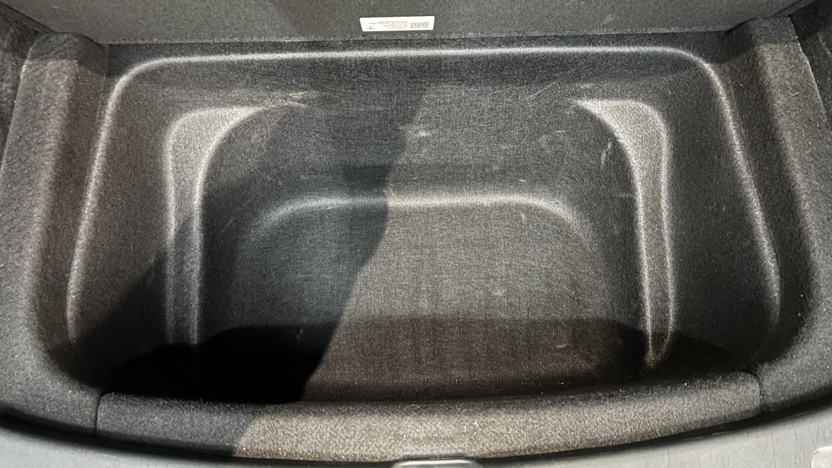 Tesla Model Y — 22