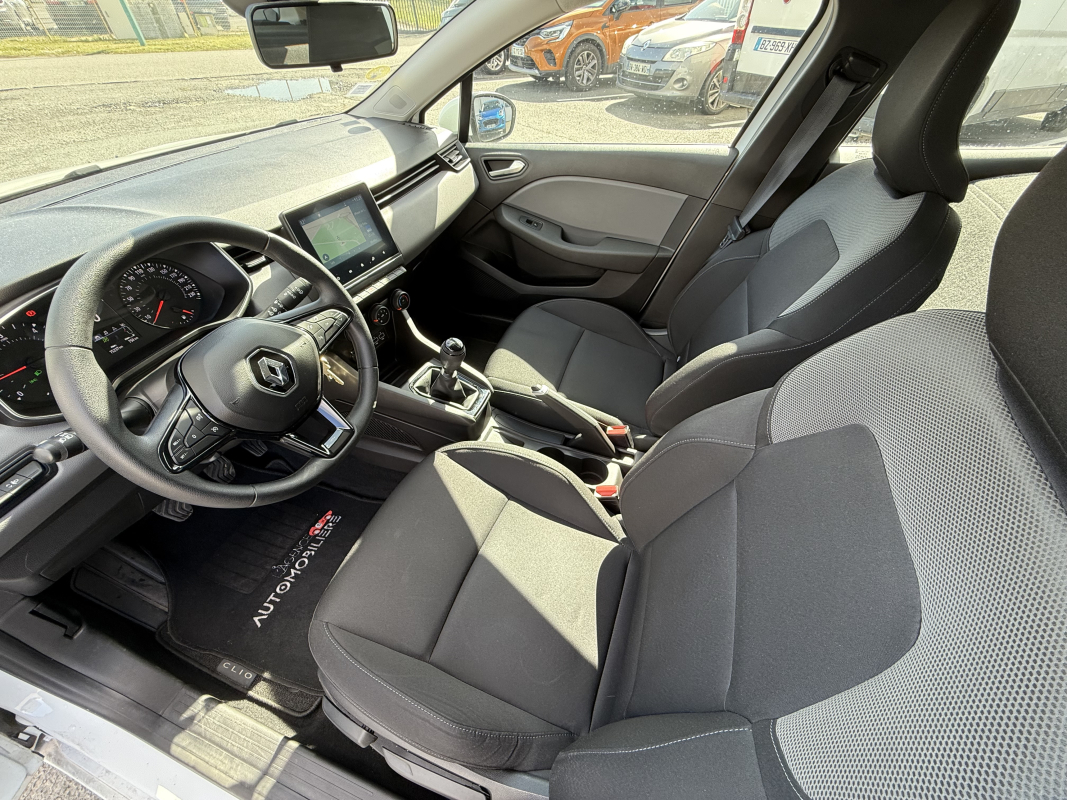 Renault CLIO V — 9