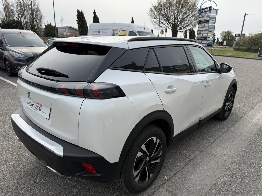Peugeot 2008 — 5