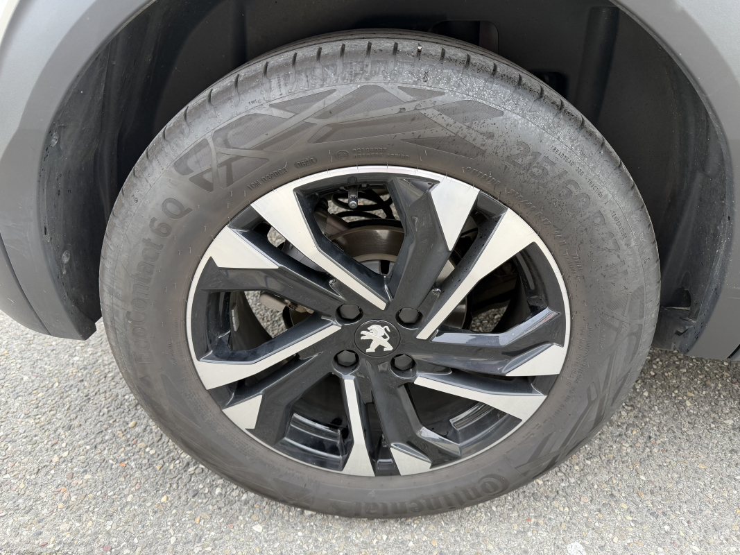 Peugeot 2008 — 13