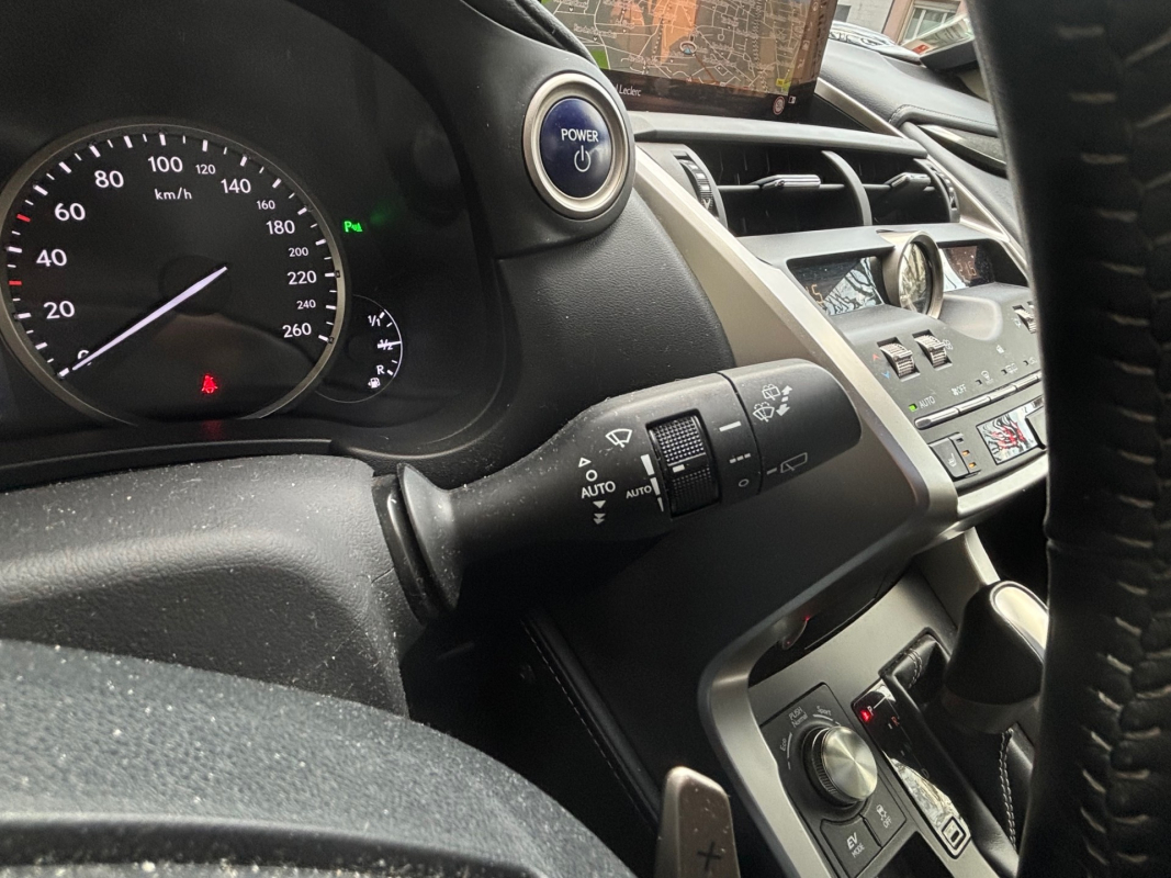 Lexus Lexus Nx 2 — 30