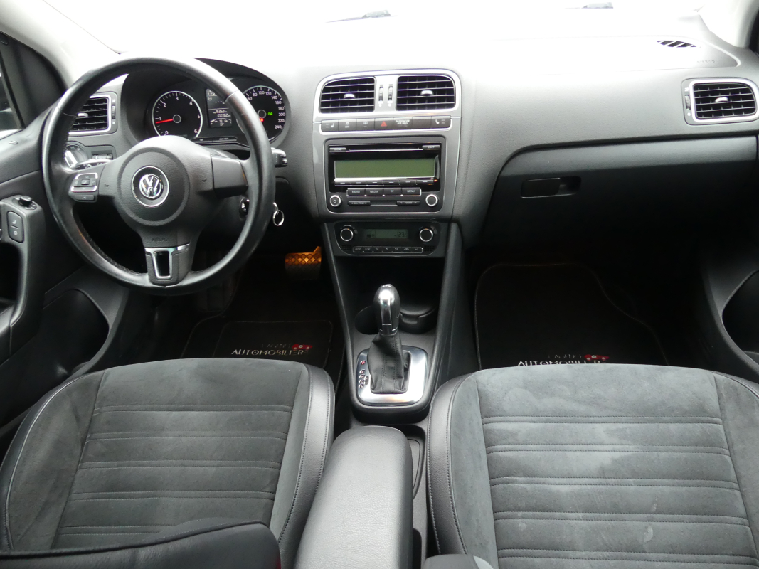 Volkswagen Polo — 15