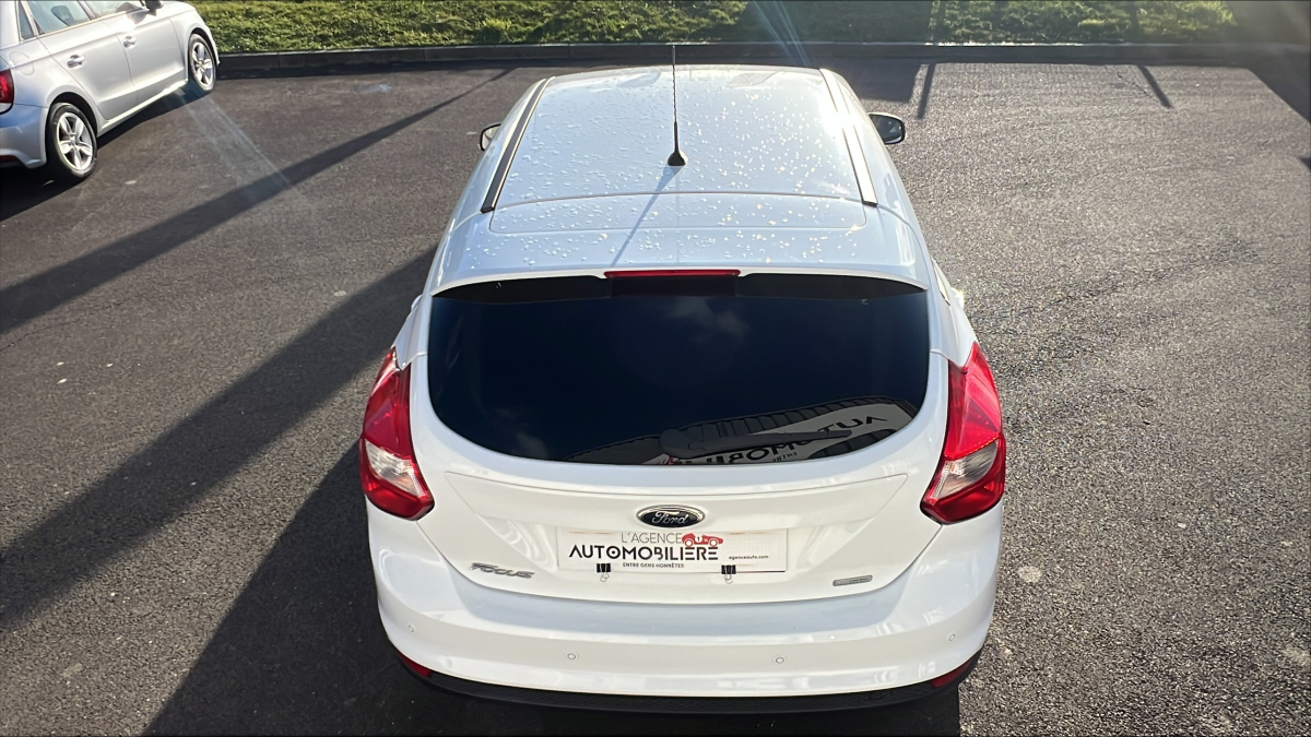 Ford Focus — 10