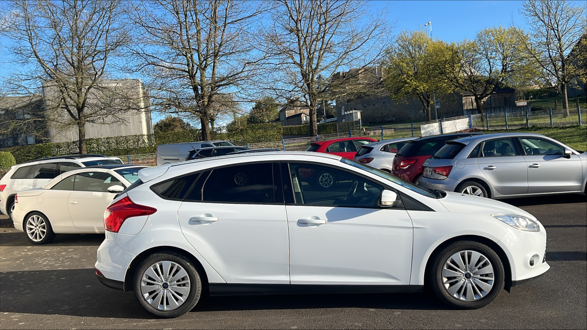 Ford Focus — 7
