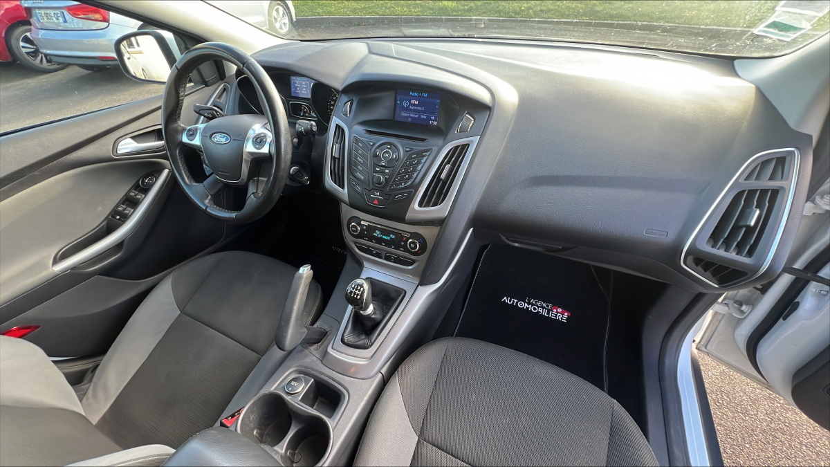 Ford Focus — 20