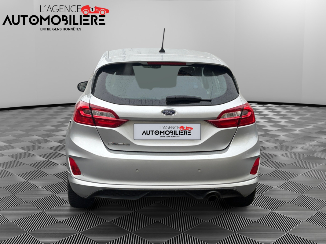 Ford Fiesta — 4
