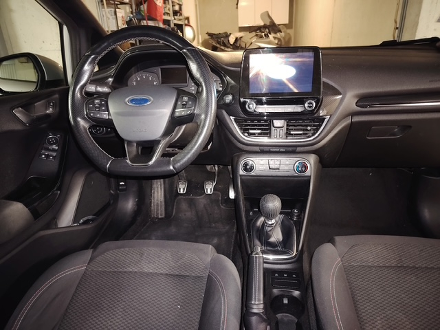 Ford Fiesta — 14