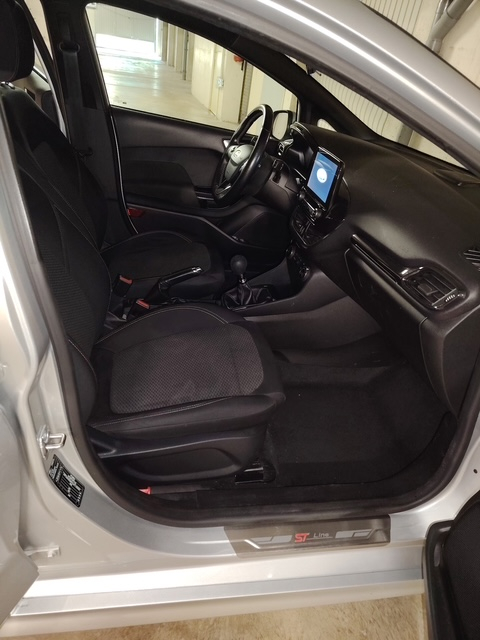 Ford Fiesta — 16
