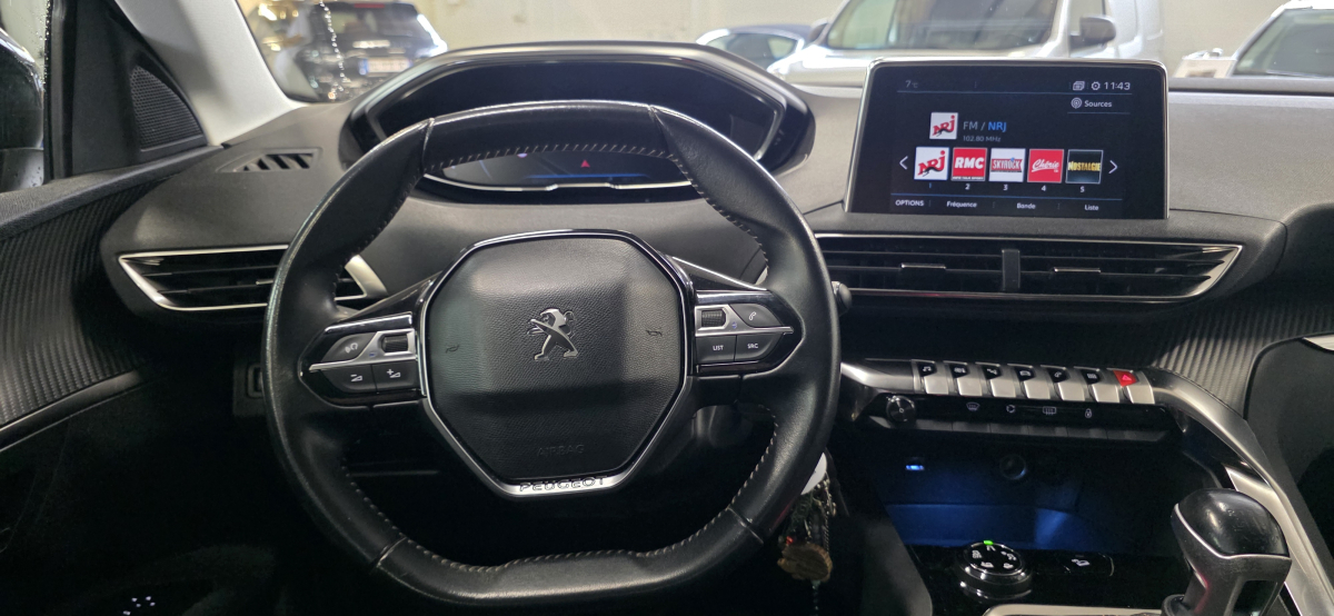 Peugeot 3008 — 13