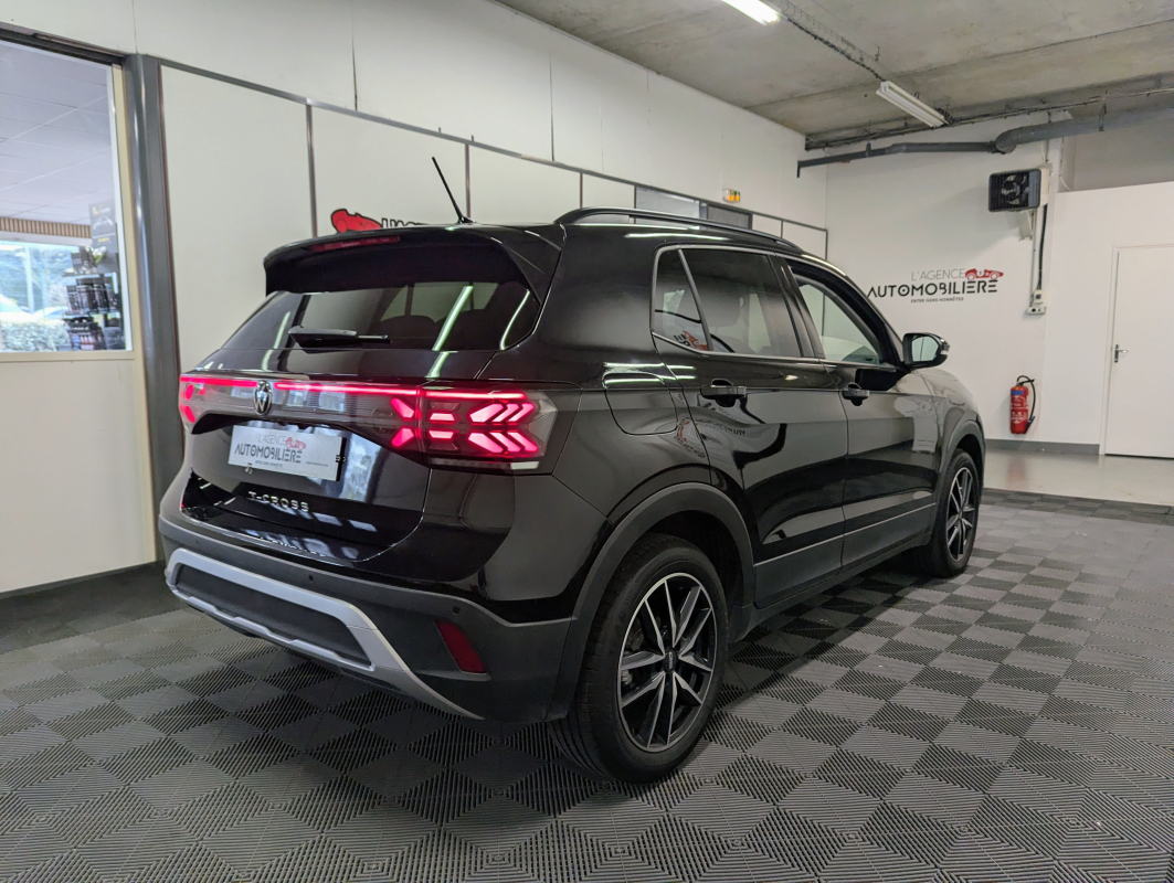 Volkswagen T-Cross — 4