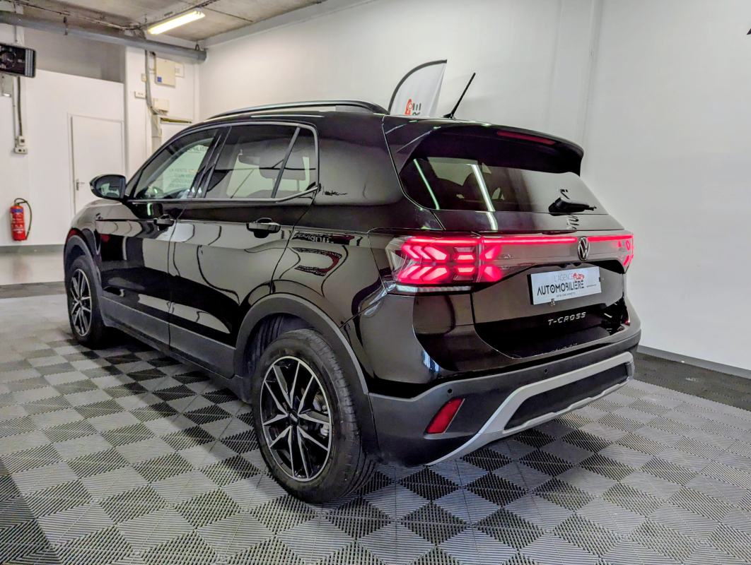 Volkswagen T-Cross — 6