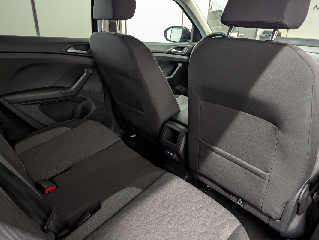 Volkswagen T-Cross — 13