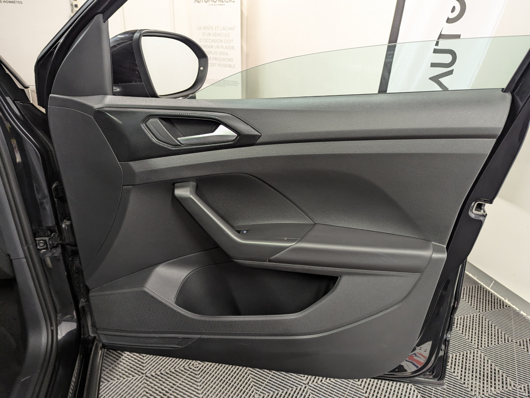 Volkswagen T-Cross — 26