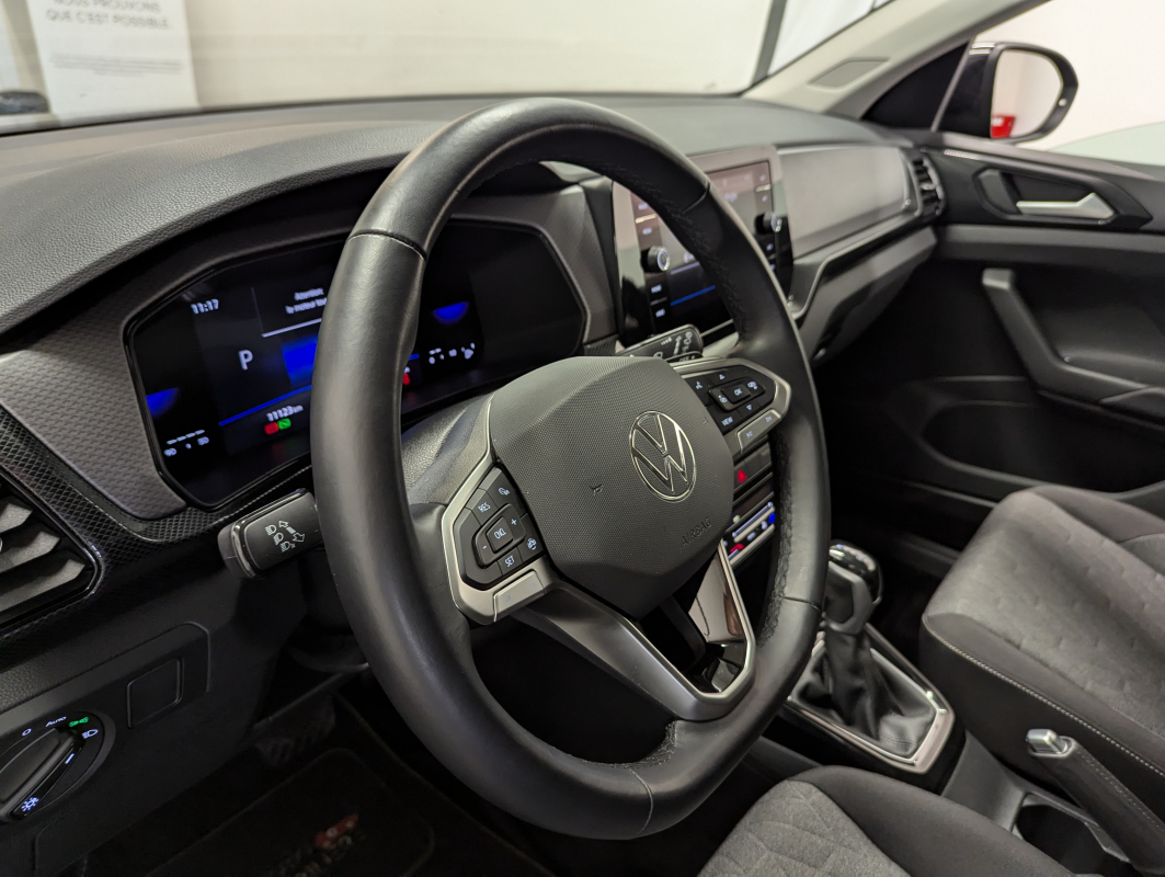 Volkswagen T-Cross — 8
