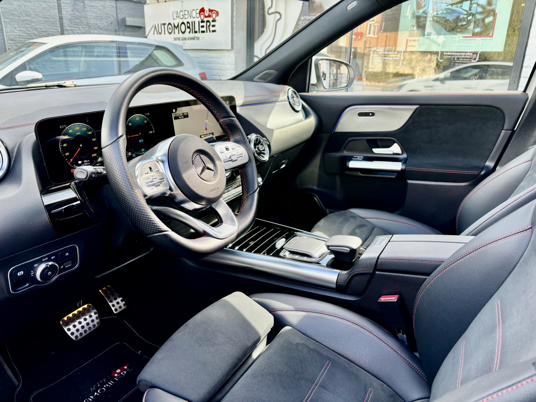 Mercedes EQA — 14