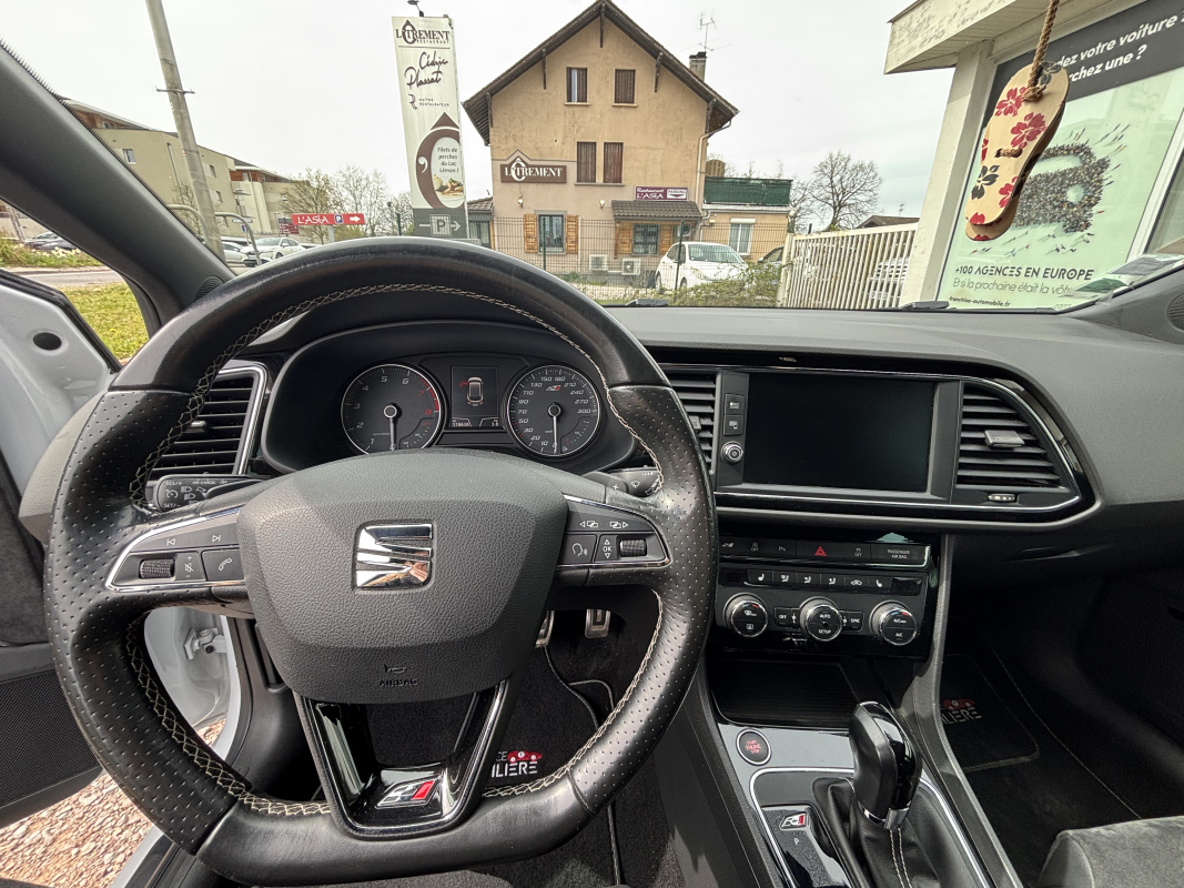 Seat Leon — 11