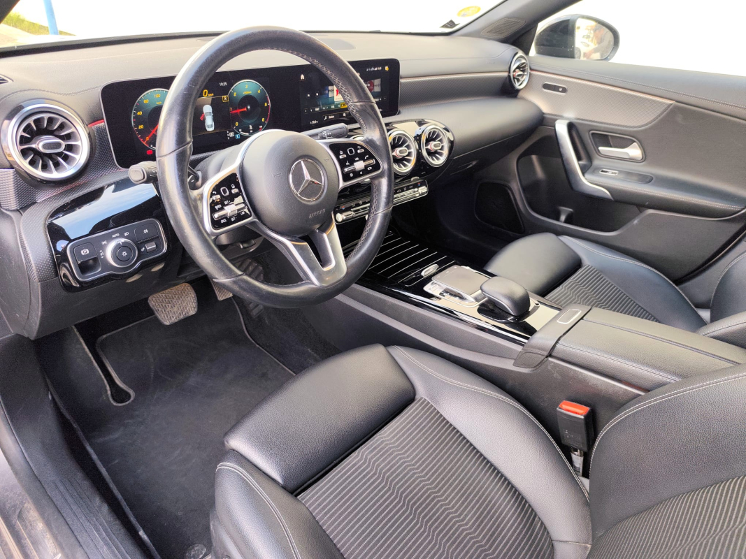 Mercedes Classe CLA — 10