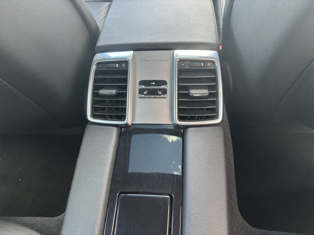 Porsche Panamera — 20