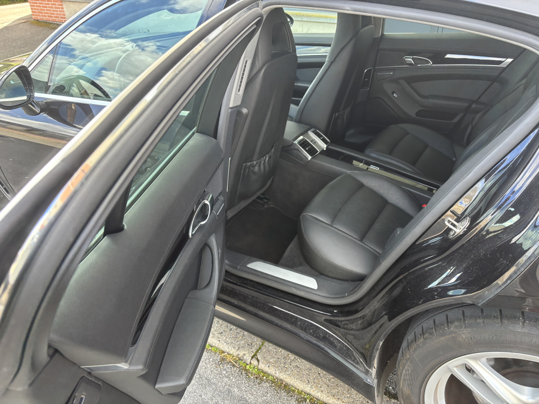Porsche Panamera — 15
