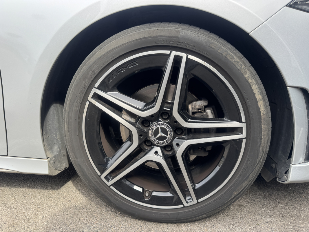 Mercedes Classe A — 32