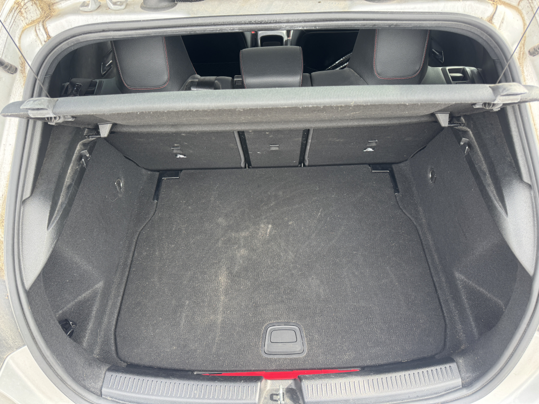 Mercedes Classe A — 23