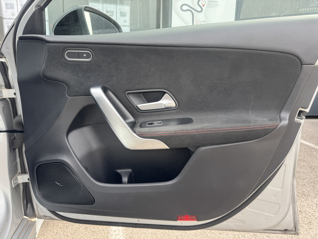 Mercedes Classe A — 27