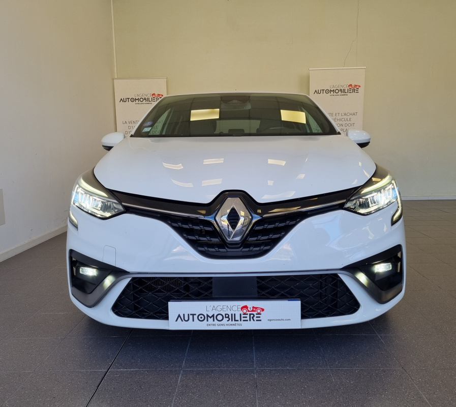 Renault Clio — 9