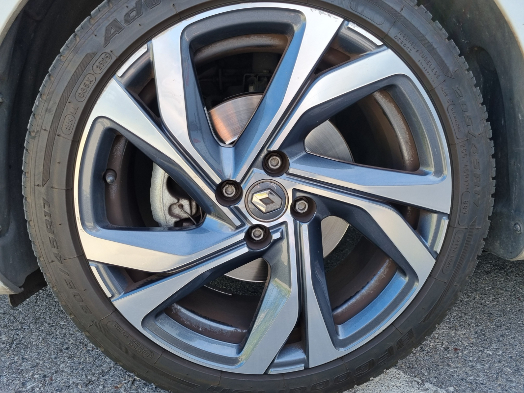 Renault Clio — 28