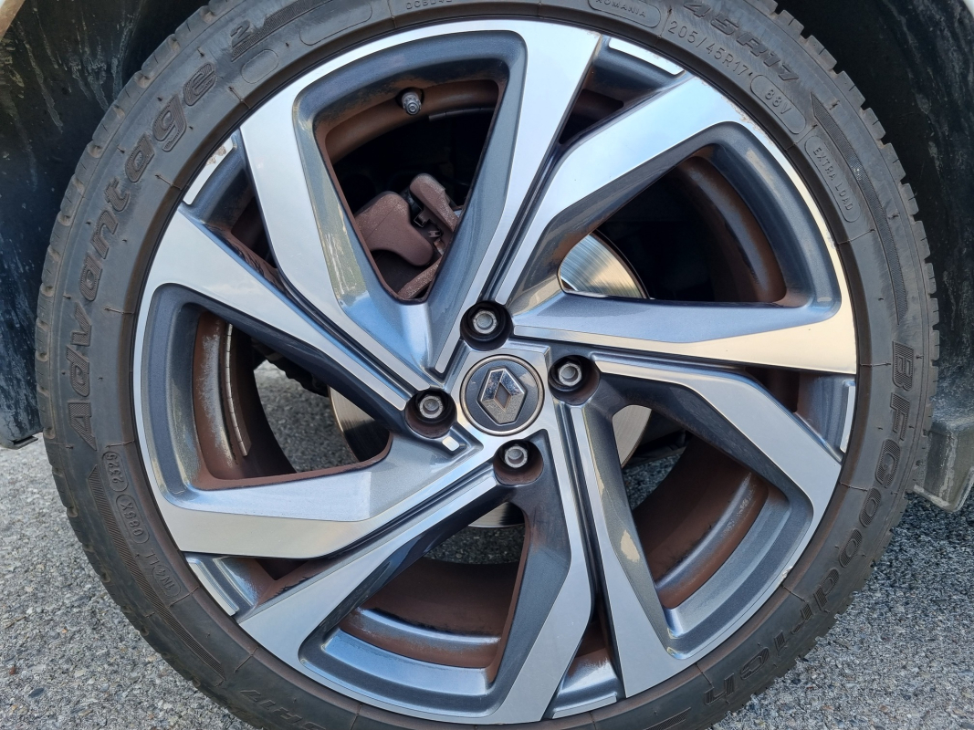 Renault Clio — 31