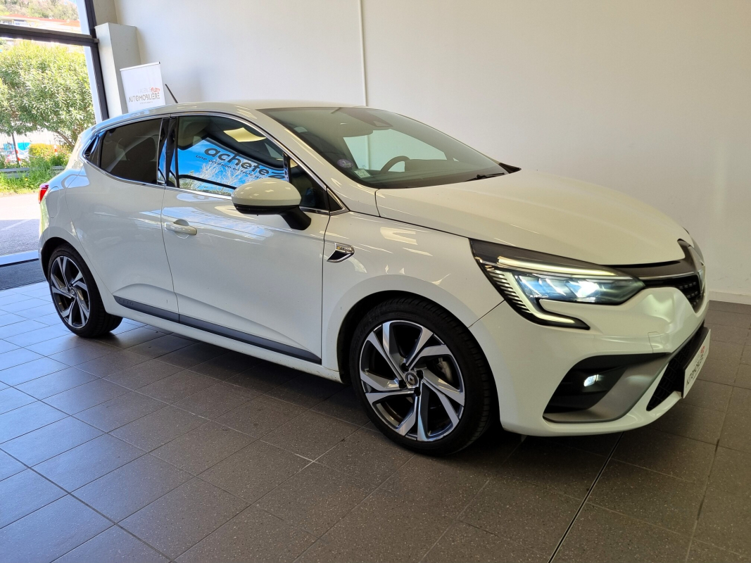 Renault Clio — 8