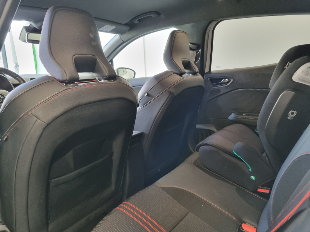 Renault Clio — 15
