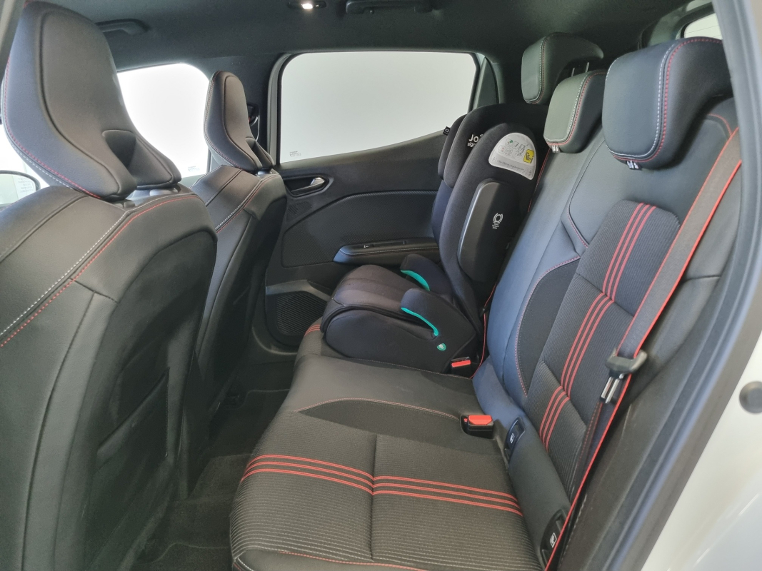 Renault Clio — 14