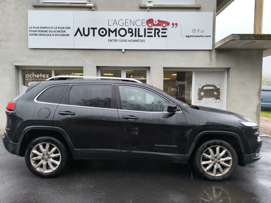 Chrysler JEEP CHEROKEE — 4