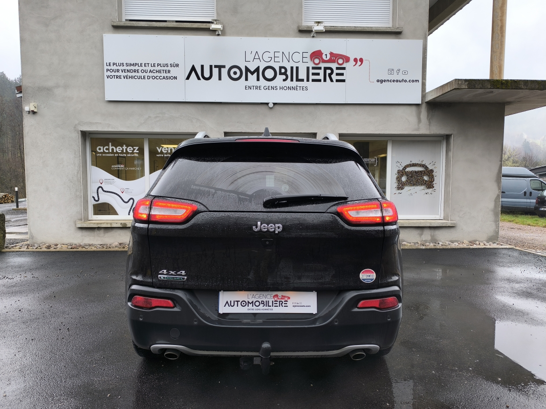 Chrysler JEEP CHEROKEE — 6