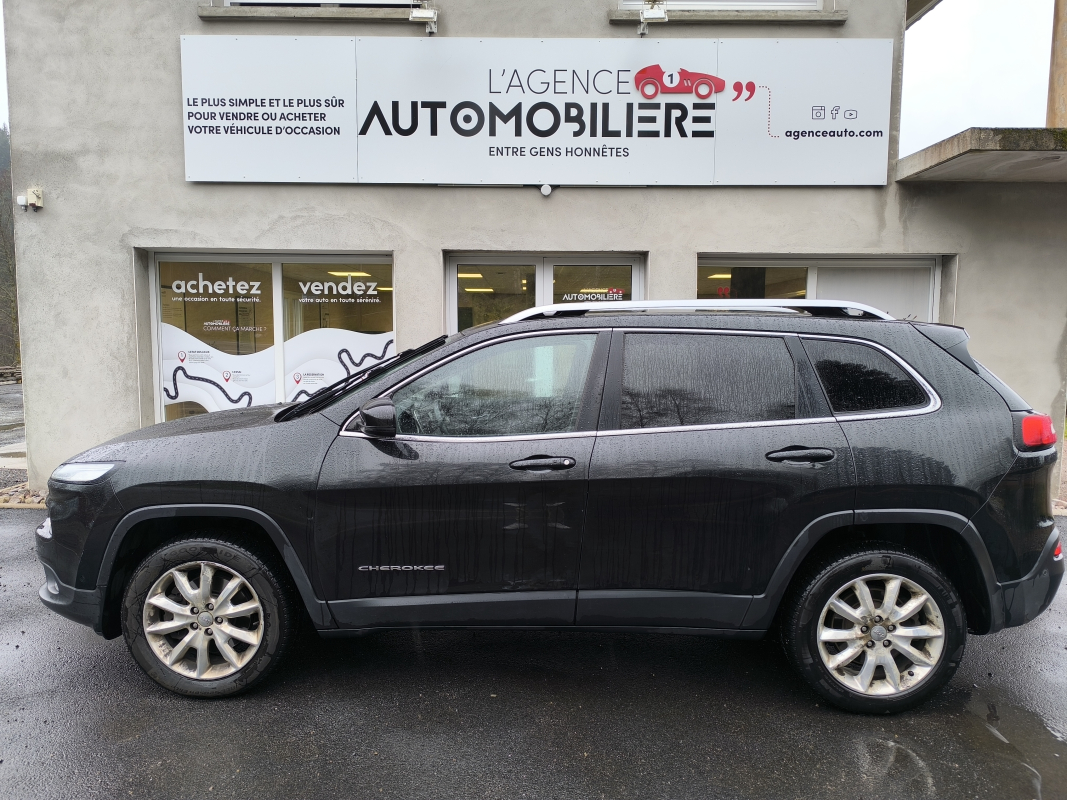 Chrysler JEEP CHEROKEE — 8