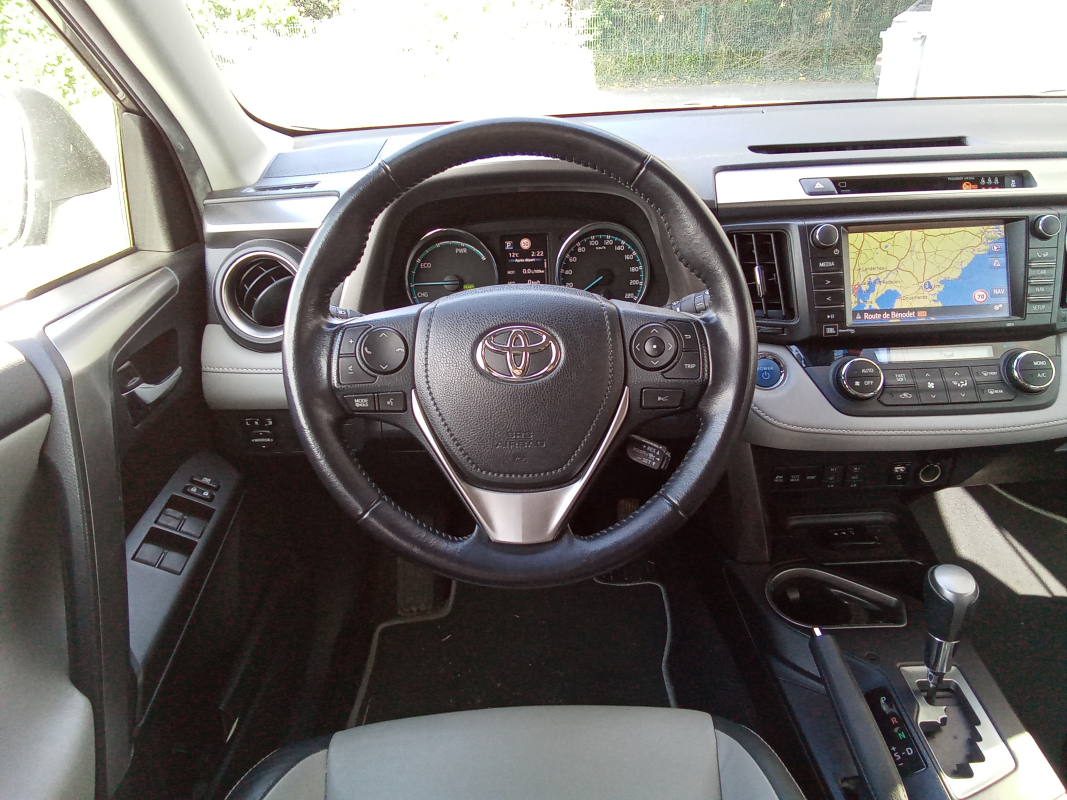 Toyota RAV4 — 25