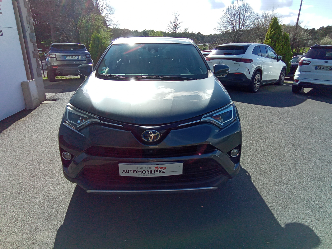 Toyota RAV4 — 7