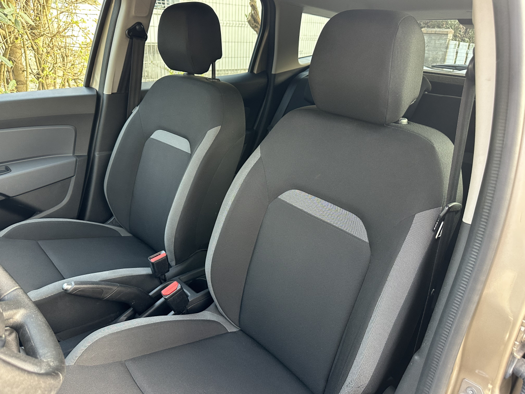 Dacia Duster — 32