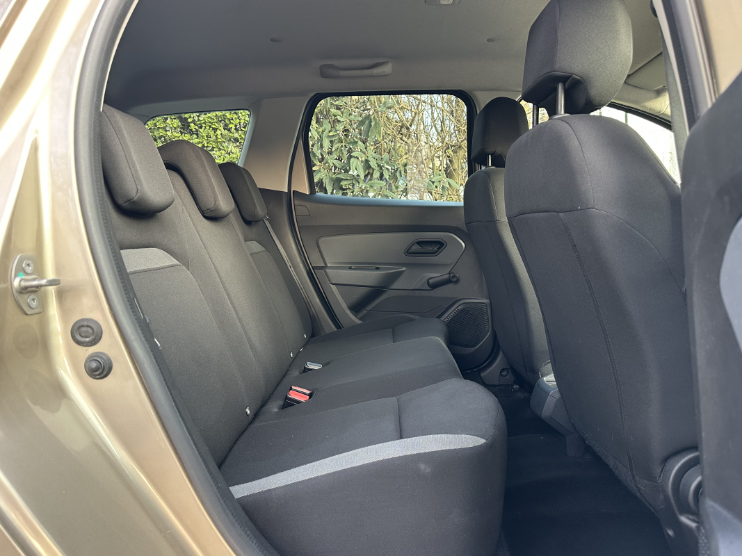 Dacia Duster — 18