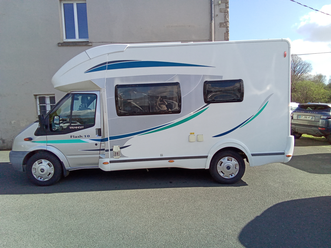 Ford Transit — 3