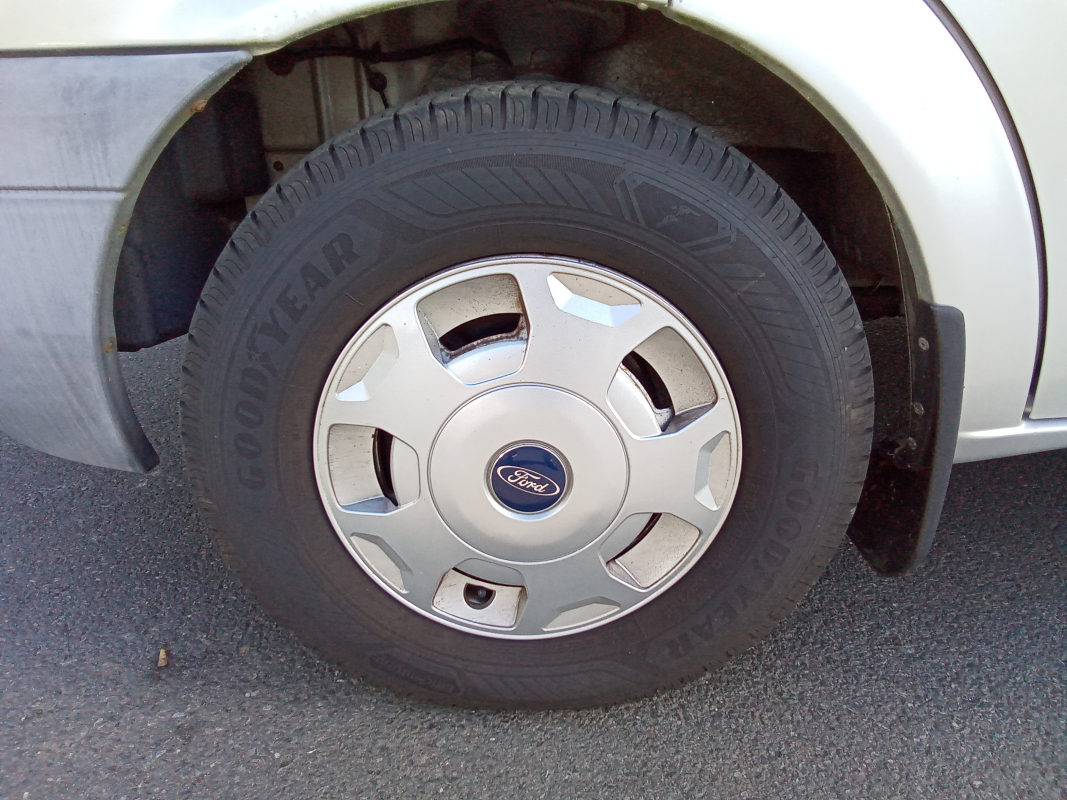 Ford Transit — 31