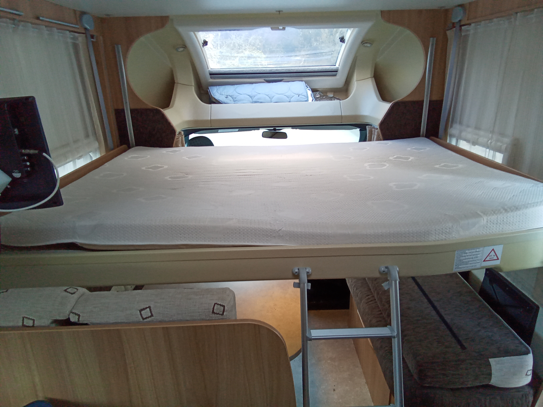 Ford Transit — 26