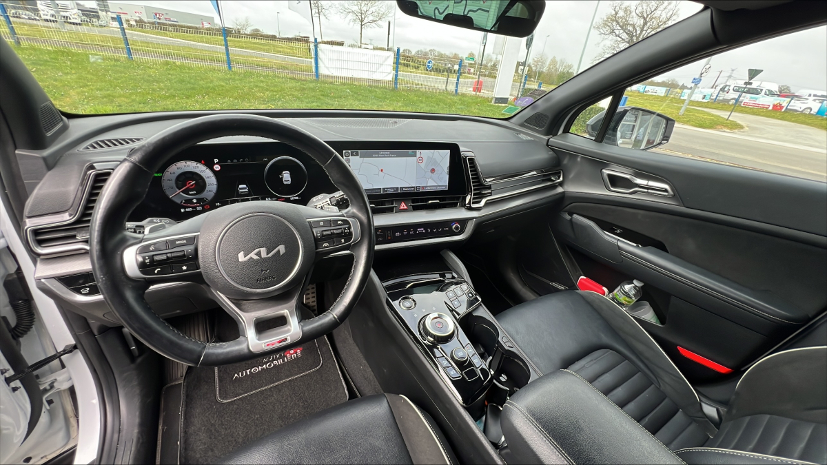 Kia Sportage — 16