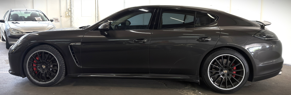 Porsche Panamera — 22