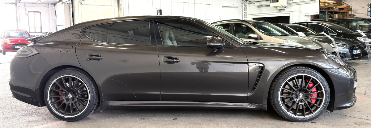Porsche Panamera — 23