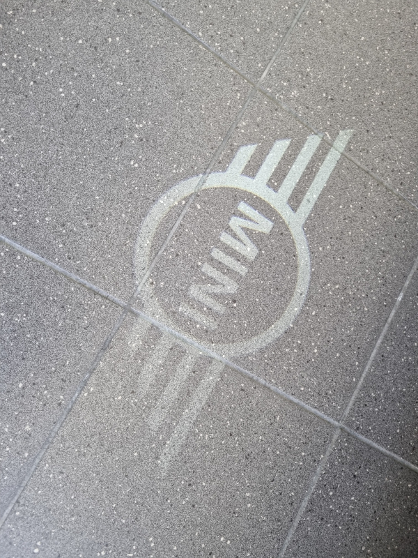 Mini Mini — 28
