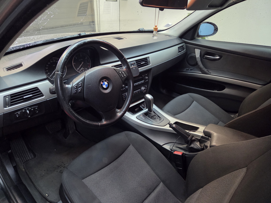 Bmw Série 3 — 10