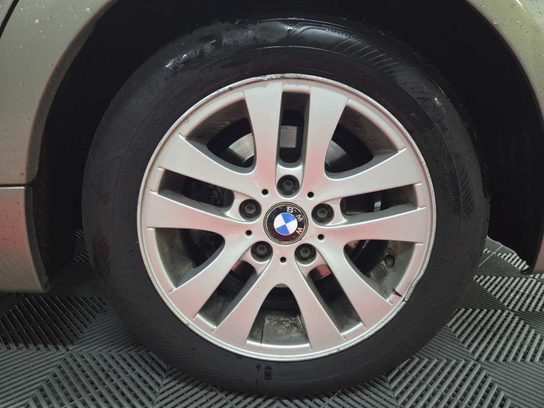 Bmw Série 3 — 20